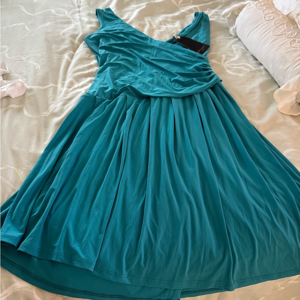 Elegant Teal Sleeveless Dress